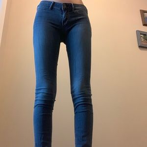 Dark wash Hollister Jeggings
